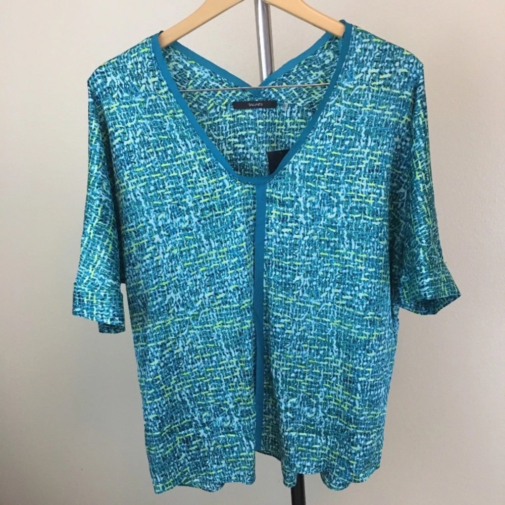 NWT TAHIRI turquoise v neck blouse short sleeve M